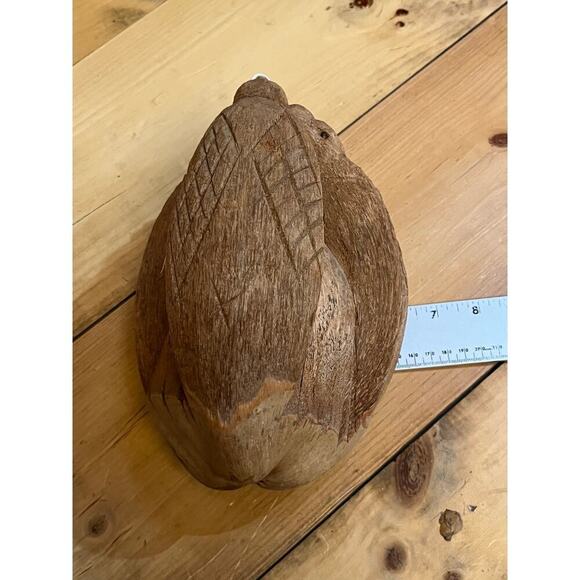Hand carved Coconut Shell Birds. Bird feeder/Planter. Folk Art? Tiki Beach - Picture 7 of 7